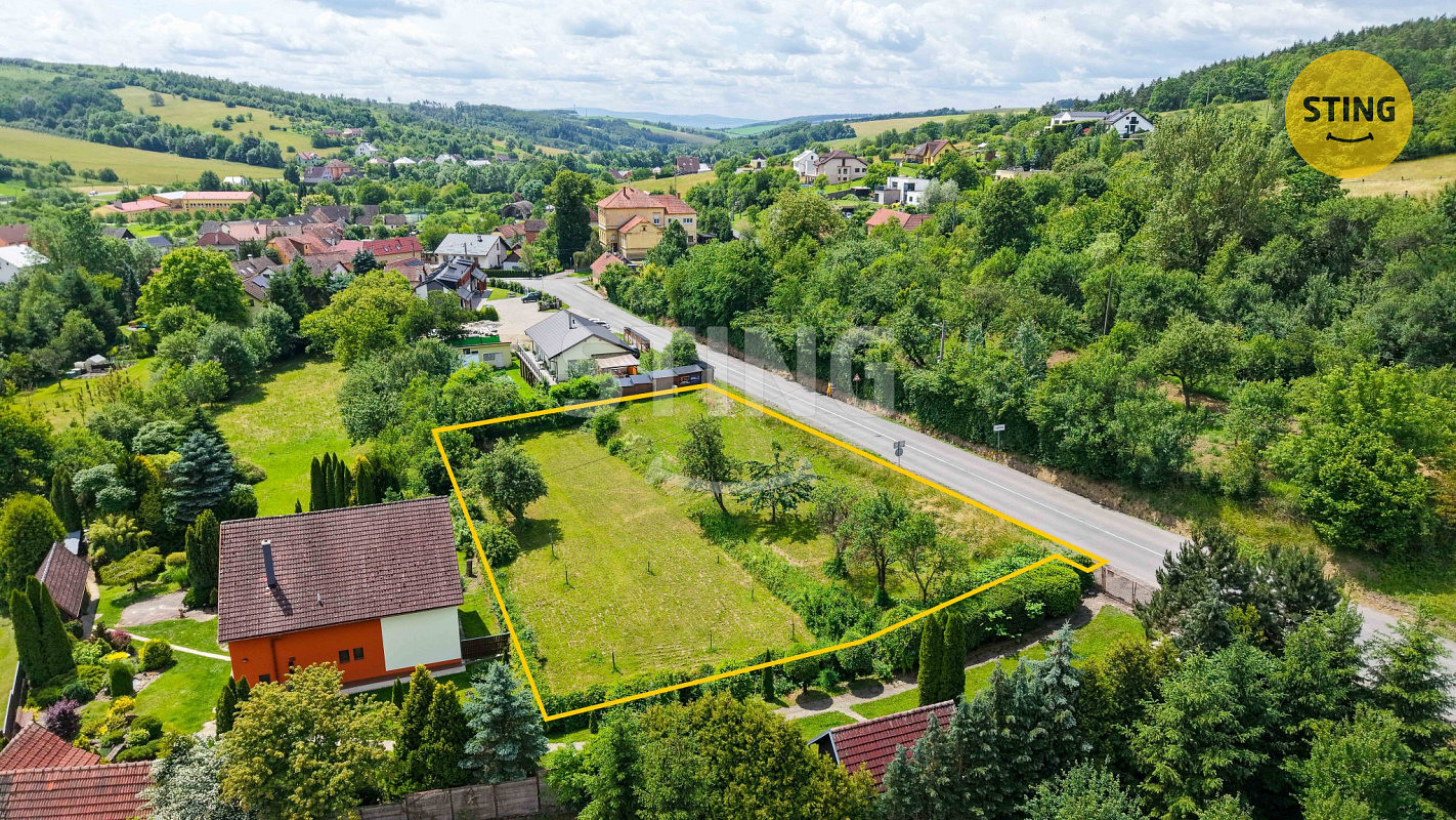 Prodej stavebního pozemku 1 750 m² — photo 4