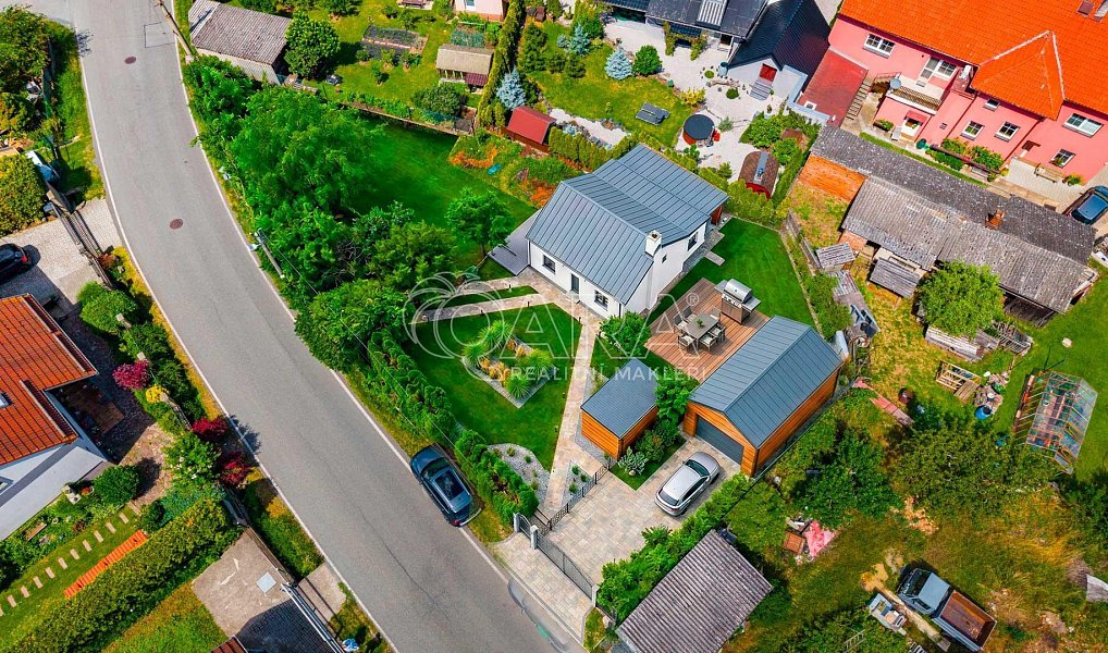 Prodej stavebního pozemku 714 m², Nový Jáchymov – náhled fotky 3