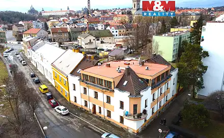 Prodej bytu 2+1 80 m², Nádražní, Kutná Hora - Hlouška