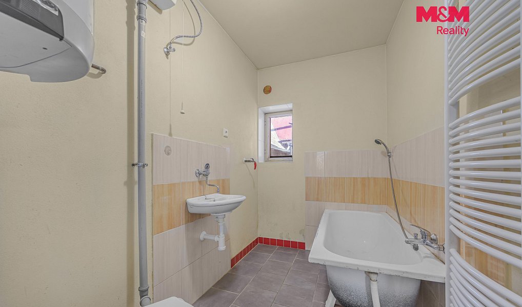 Prodej domu 83 m² s pozemkem 2 120 m², Luková – náhled fotky 10