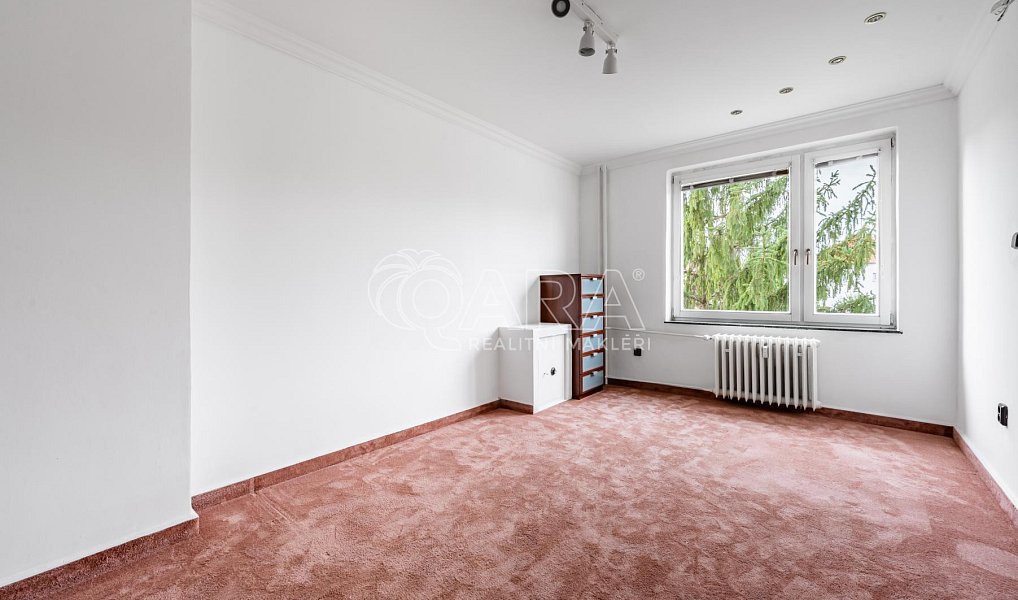Pronájem bytu 3+1 74 m², Roztoky – náhled fotky 9
