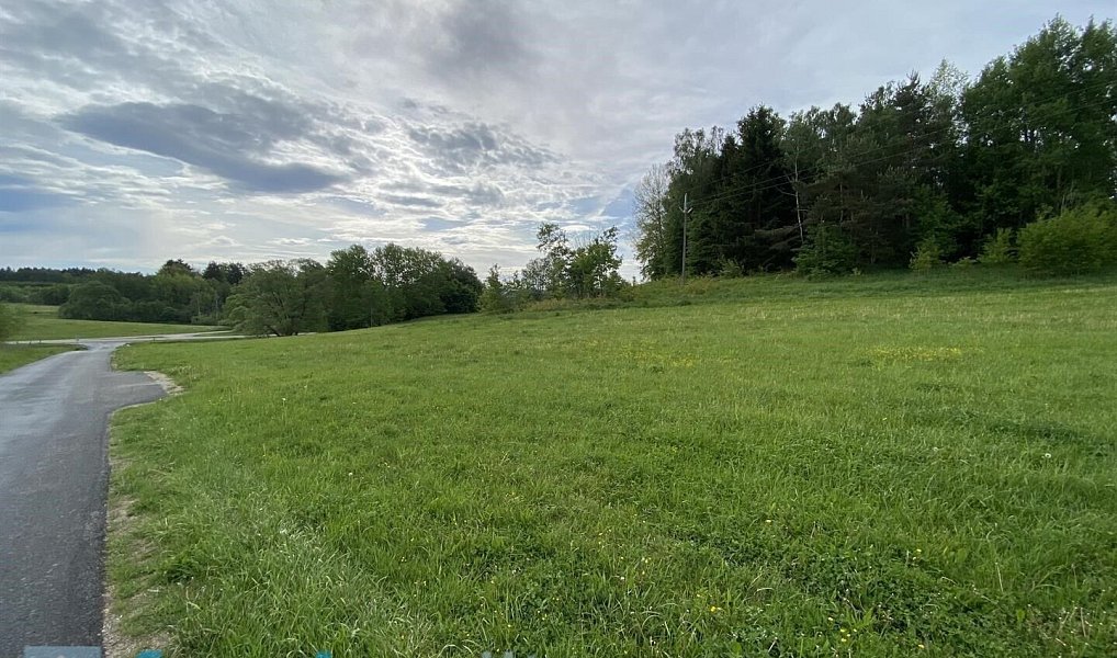 Prodej stavebního pozemku 852 m², Dolní Dvořiště – náhled fotky 2