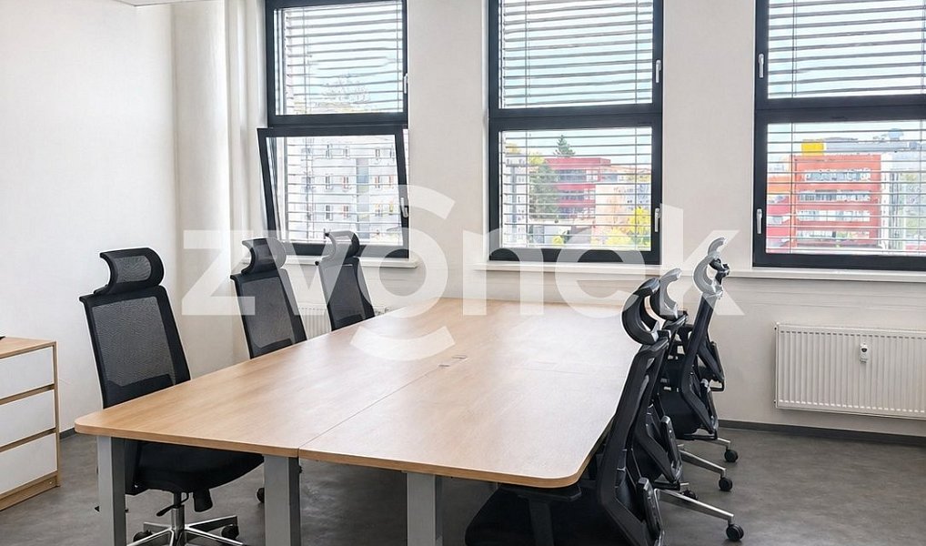 Pronájem kanceláře 36 m², Zlín – náhled fotky 4