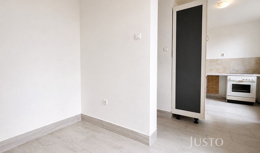 Prodej bytu 3+1 78 m², Písek – náhled fotky 13
