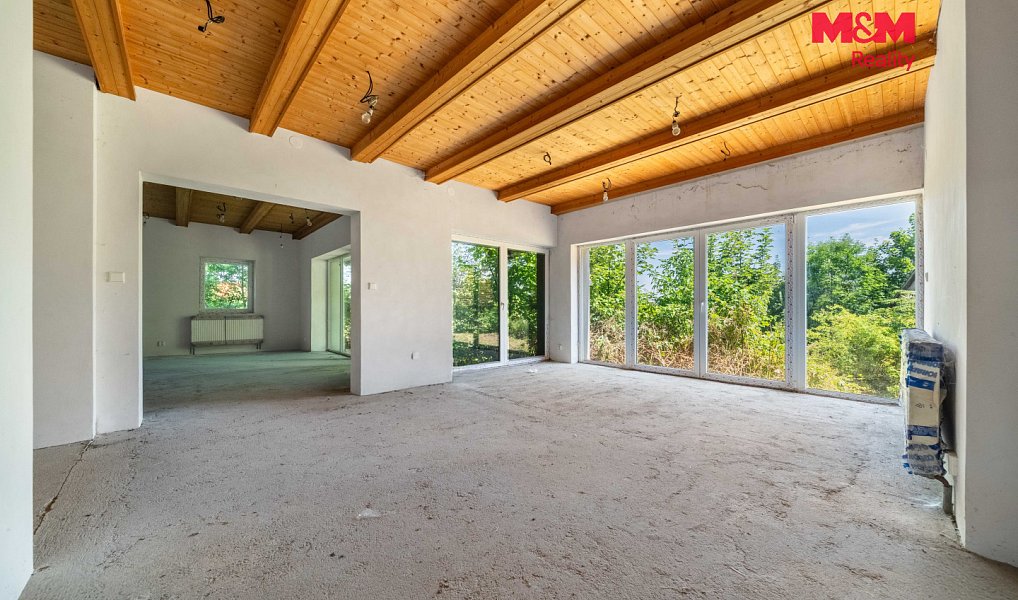 Prodej domu 234 m² s pozemkem 6 858 m², Jivina – náhled fotky 8