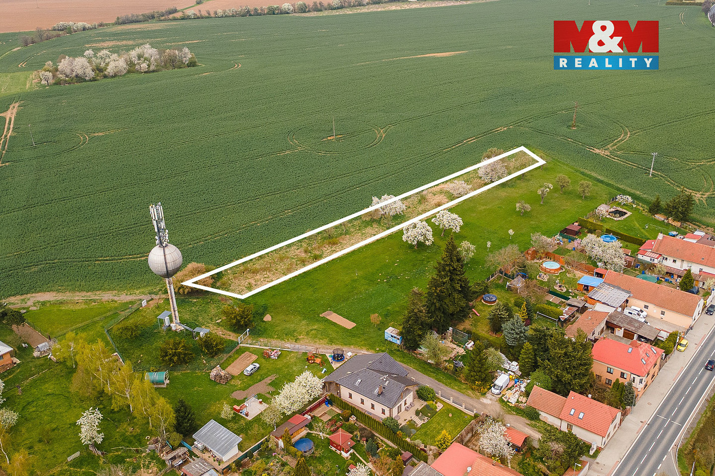 Prodej stavebního pozemku 2 364 m² – fotografie 3