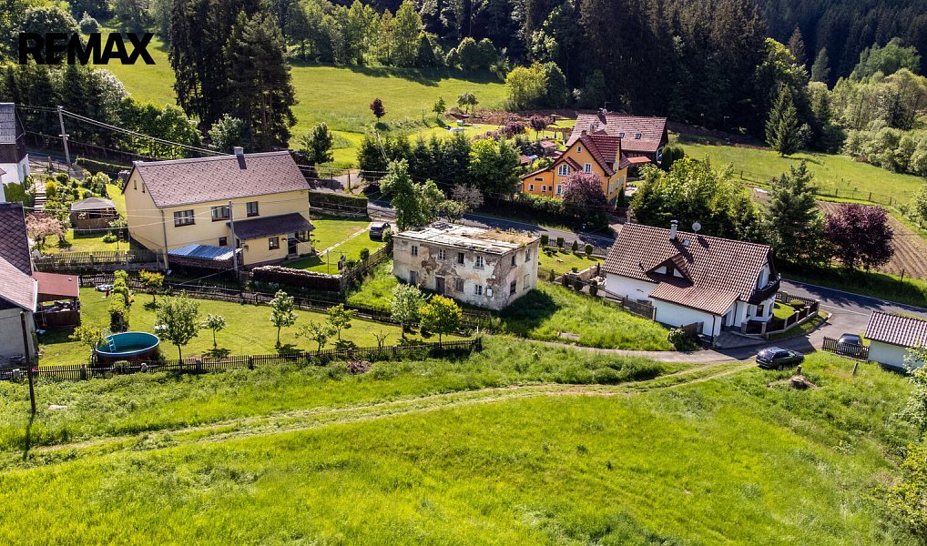 Prodej stavebního pozemku 579 m², Bečov nad Teplou – náhled fotky 9