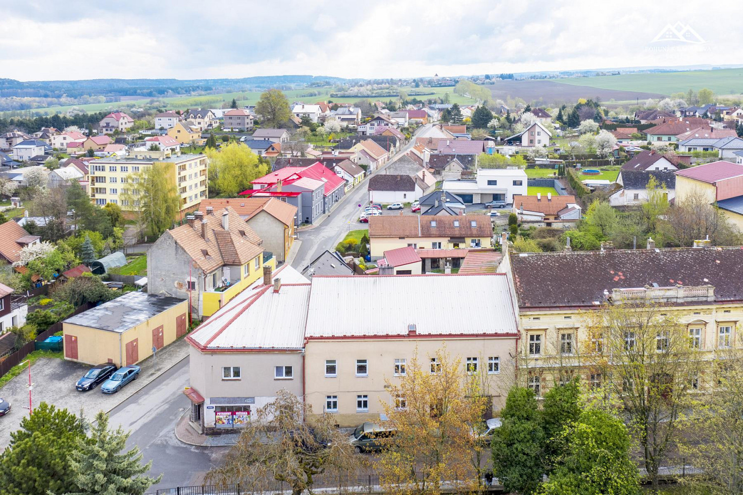 Prodej domu 580 m² s pozemkem 997 m² – fotografie 2