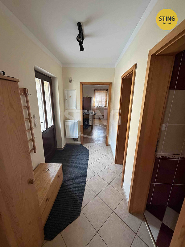 Pronájem domu 170 m² s pozemkem 307 m² – fotografie 4