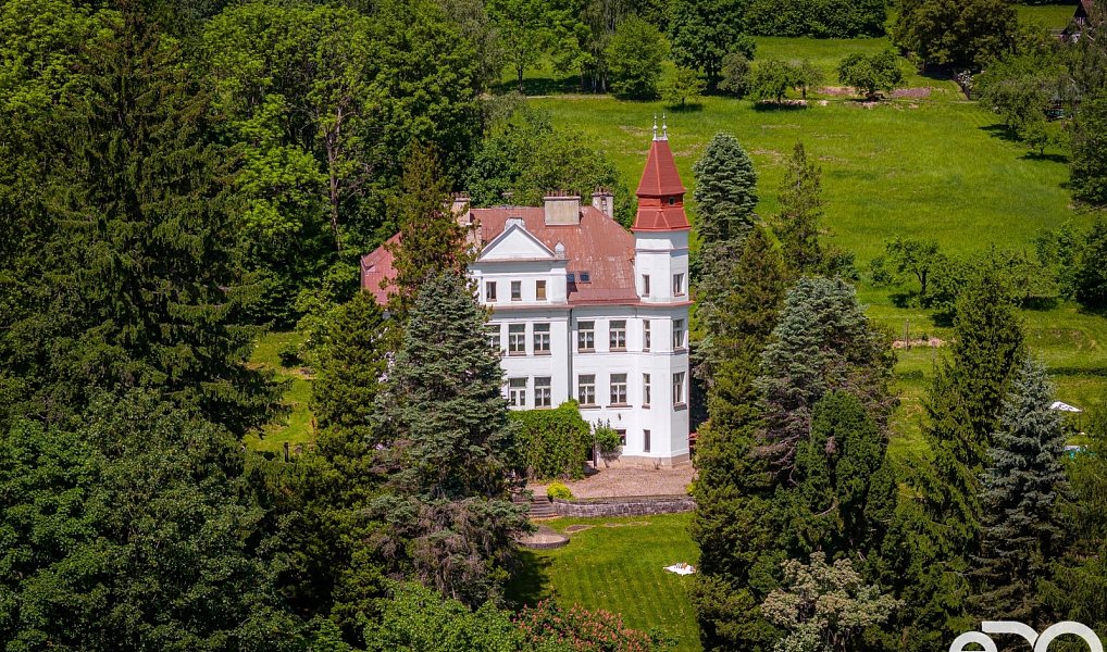 Prodej domu 680 m² s pozemkem 5 000 m², Cvikov – náhled fotky 4