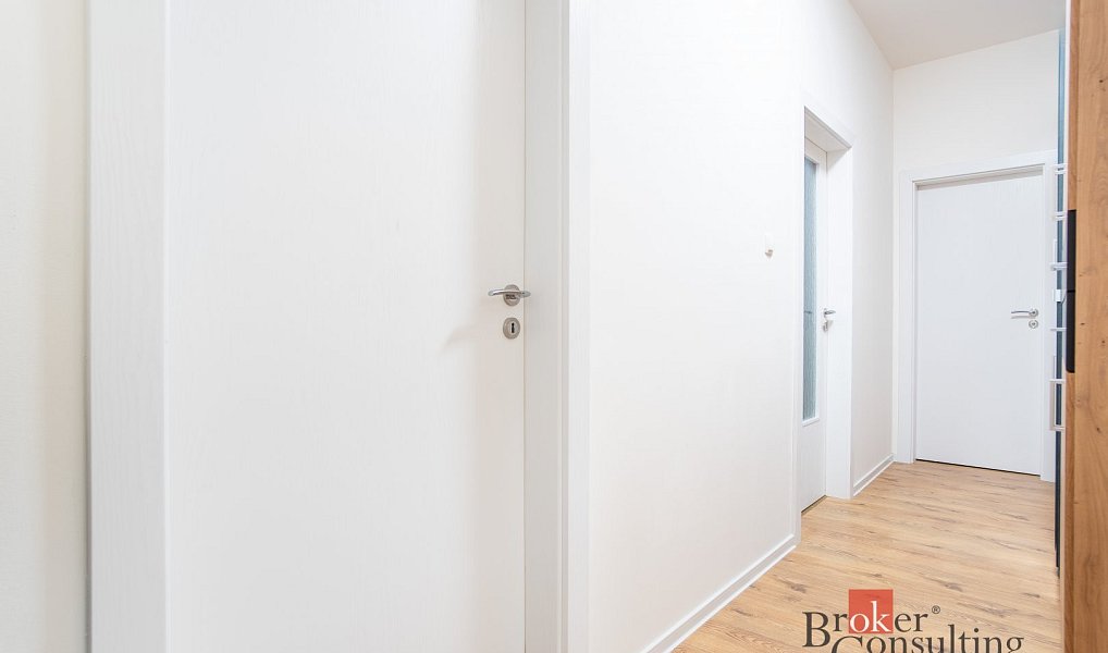 Prodej bytu 2+kk 48 m², Ostrava – náhled fotky 8
