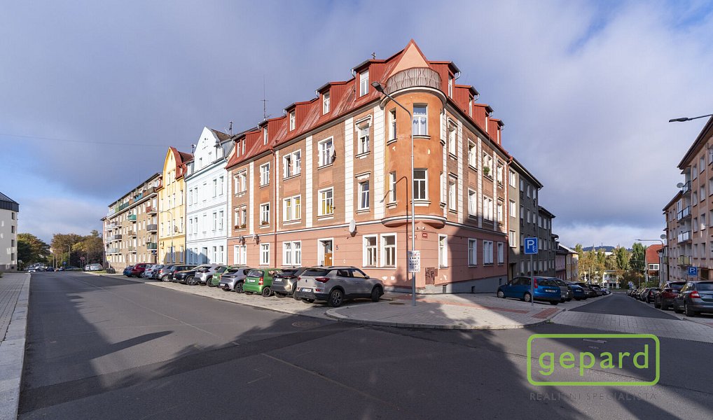 Pronájem bytu 1+1 42 m², Cheb – náhled fotky 13