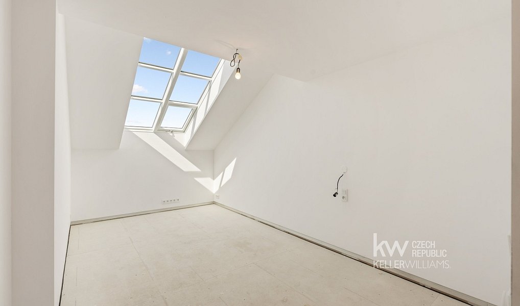Prodej bytu 4+kk 165 m², Praha – náhled fotky 21