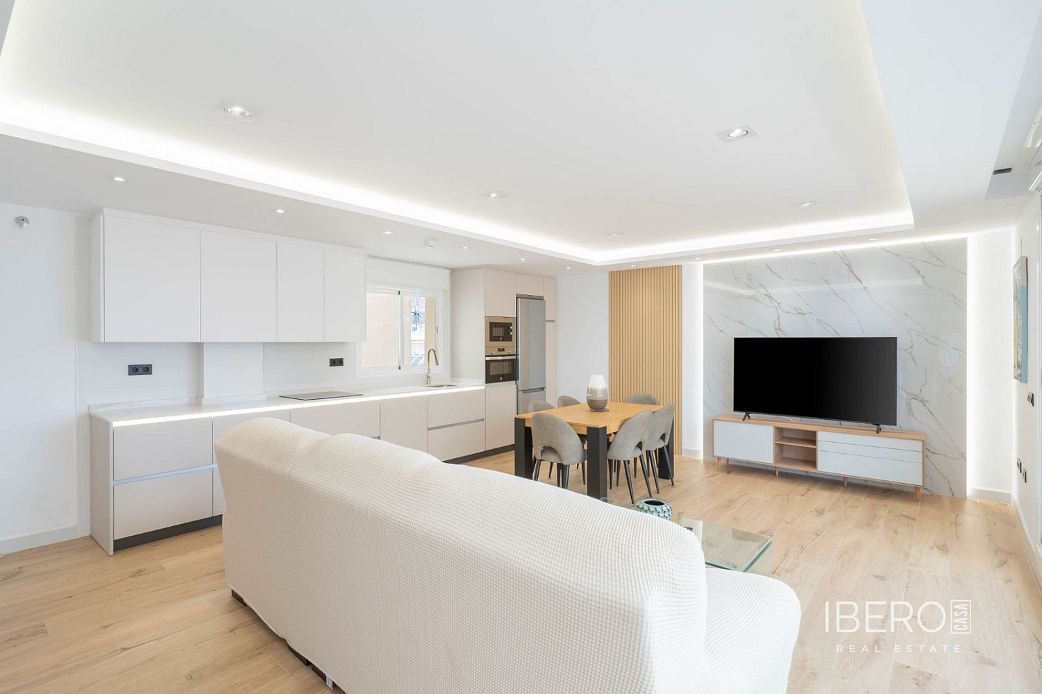 Piso 4+kk – Fuengirola - Más