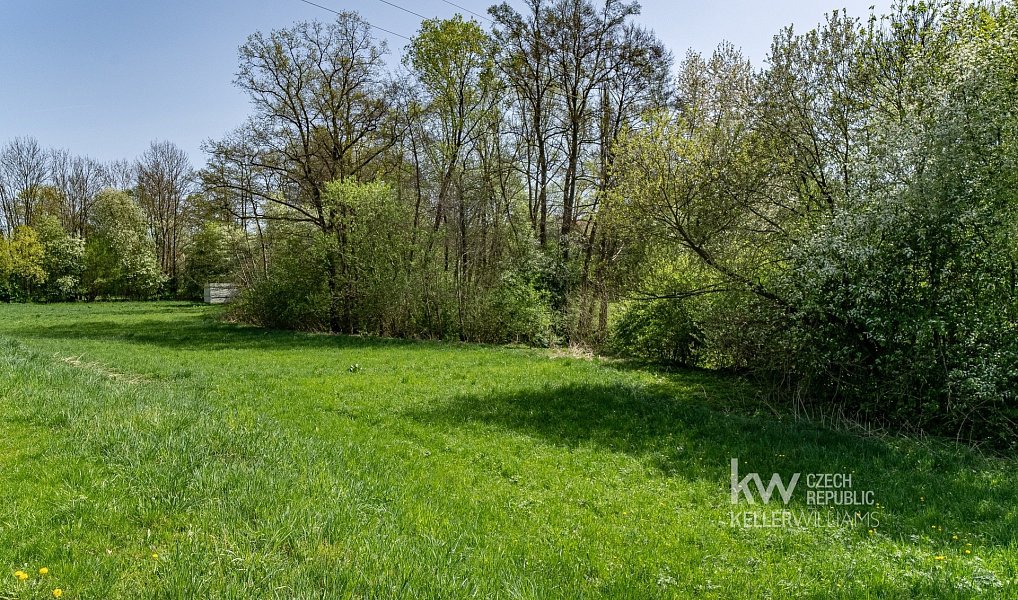 Prodej stavebního pozemku 781 m², Petroupim – náhled fotky 12