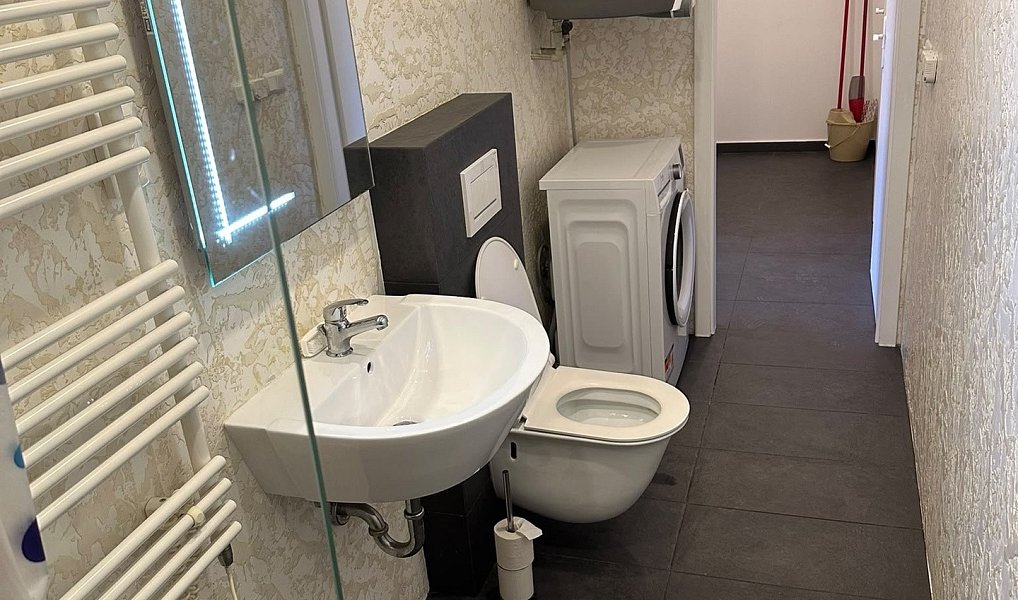 Pronájem bytu 2+kk 80 m², Praha – náhled fotky 14