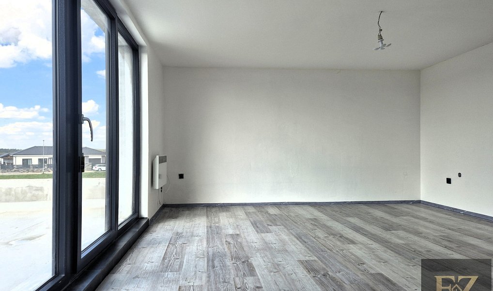 Prodej domu 141 m² s pozemkem 810 m², České Velenice – náhled fotky 7