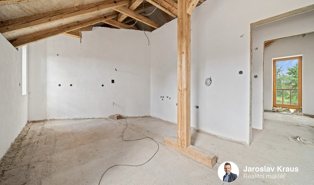 Prodej obchodních prostor 286 m², Jičín – náhled fotky 29