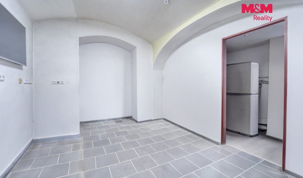 Prodej domu 189 m² s pozemkem 197 m², Králův Dvůr – náhled fotky 20
