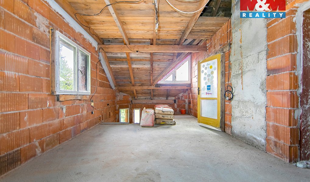 Prodej domu 118 m² s pozemkem 1 033 m², Hrejkovice – náhled fotky 16