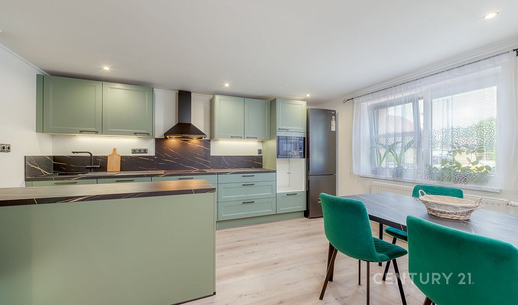Prodej domu 265 m² s pozemkem 764 m², Sudovo Hlavno – náhled fotky 2