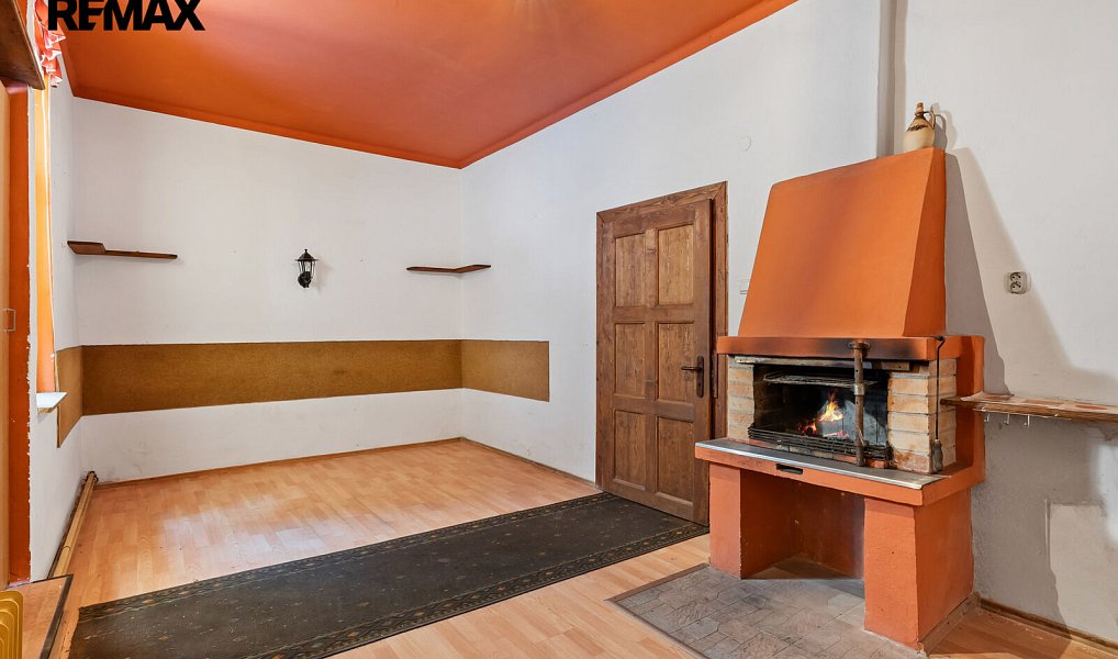 Prodej domu 428 m² s pozemkem 971 m², Chuchelna – náhled fotky 3