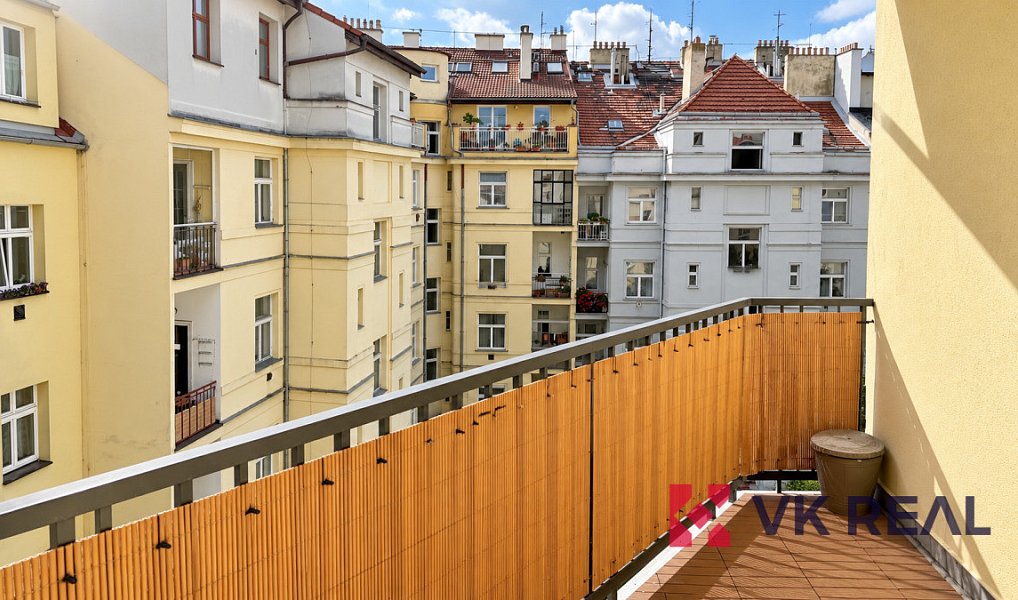 Pronájem bytu 2+kk 61 m², Praha – náhled fotky 9