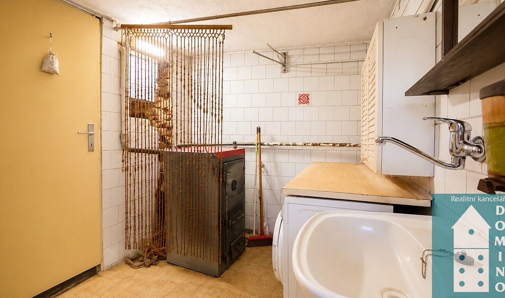 Prodej domu 180 m² s pozemkem 254 m², Kojetín – náhled fotky 14