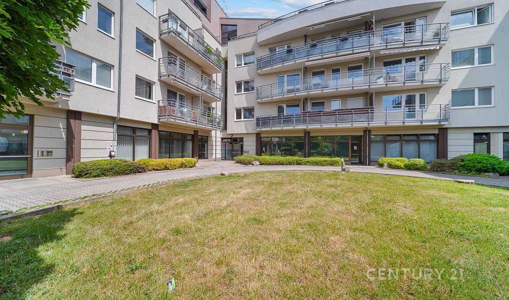 Prodej bytu 3+kk 79 m², Praha – náhled fotky 26