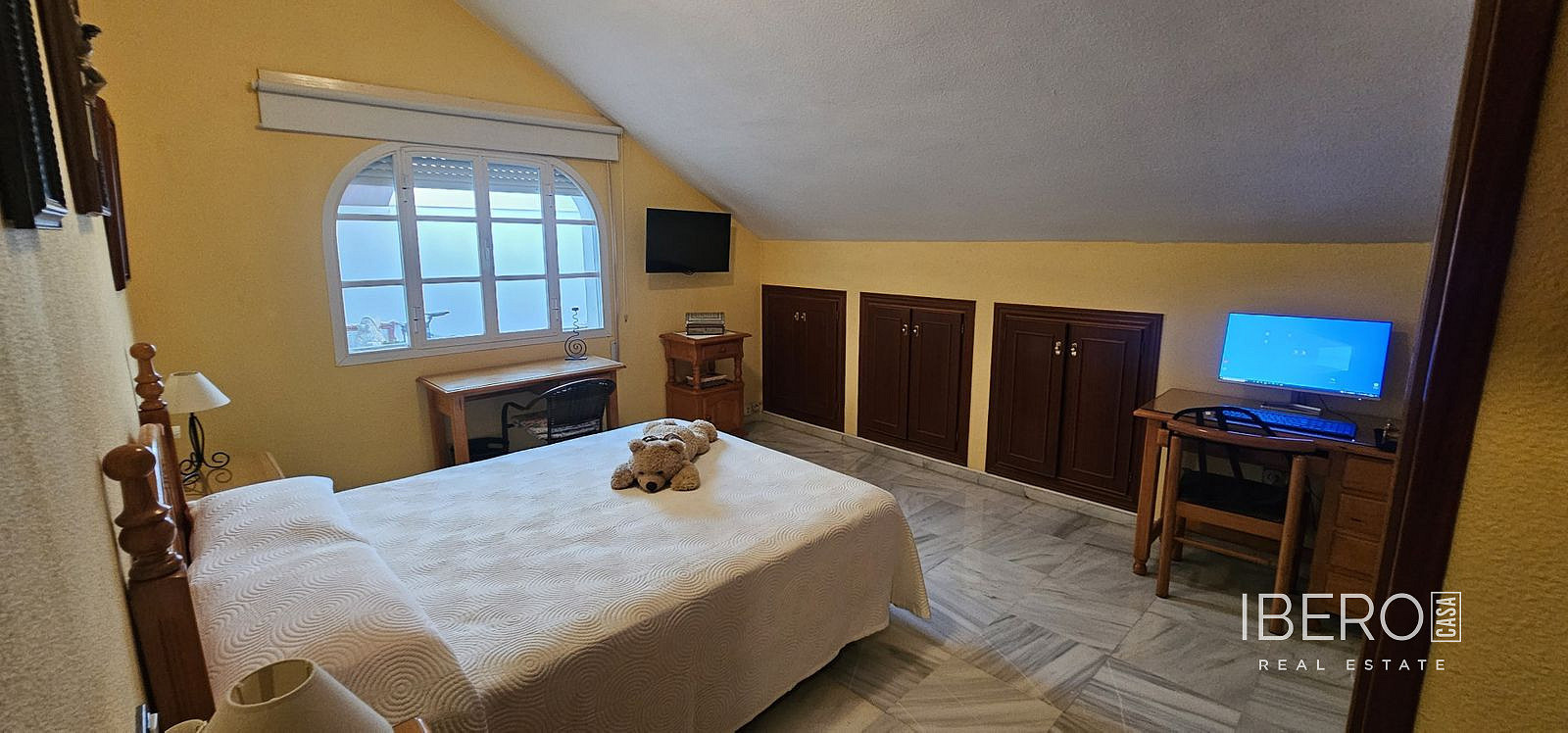 Piso 6+kk – Málaga, La Princesa, Carretera de Cádiz - Vista 3