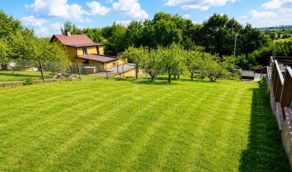 Prodej stavebního pozemku 530 m², Praha – náhled fotky 3