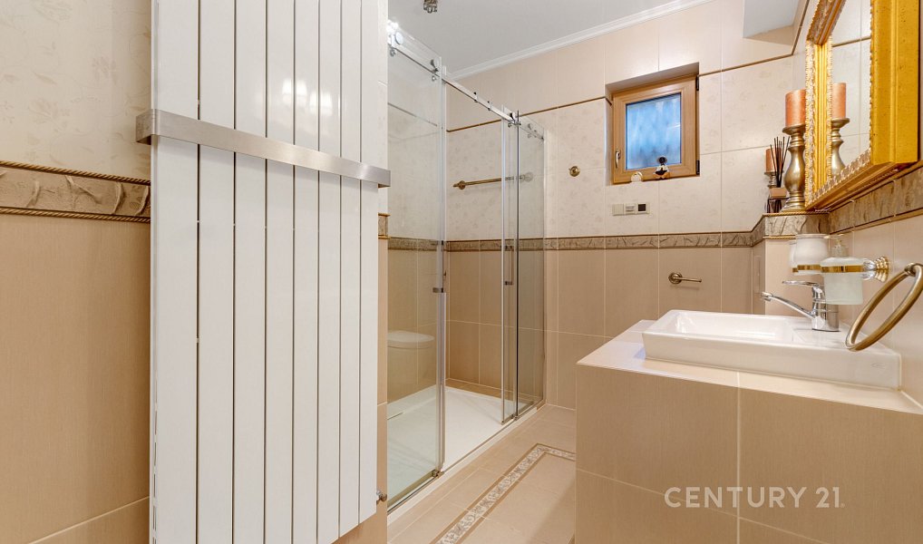 Prodej domu 425 m² s pozemkem 1 675 m², Praha – náhled fotky 30