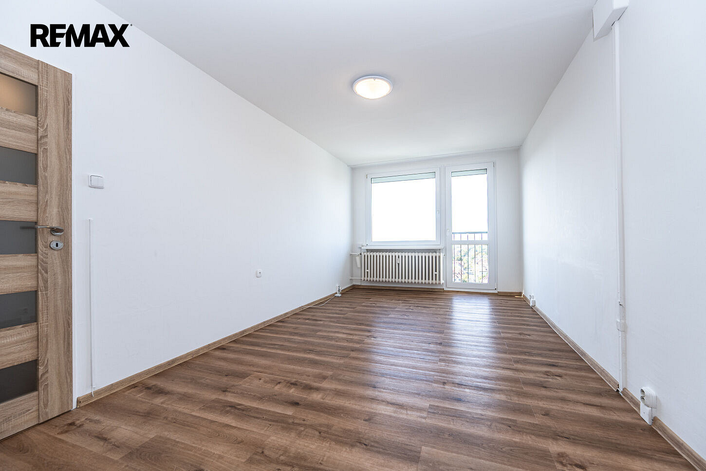 Pronájem bytu 2+kk 46 m² – fotografie 2