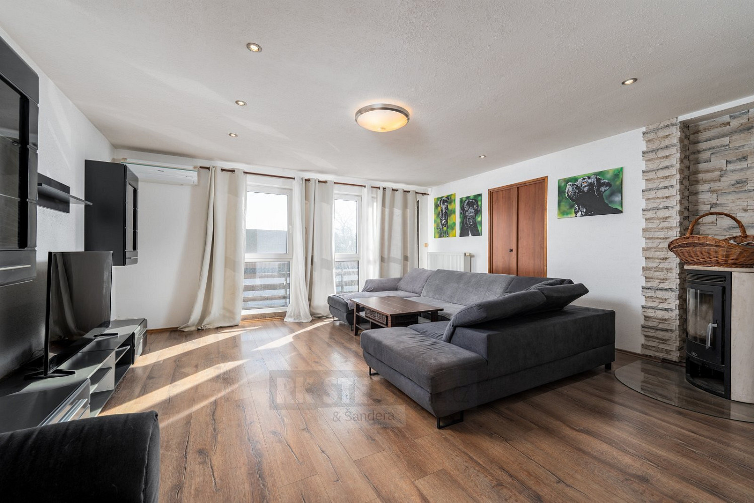Prodej domu 207 m² s pozemkem 617 m²