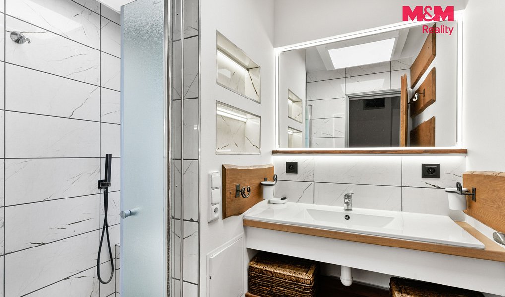 Prodej bytu 4+kk 80 m², Libáň – náhled fotky 18