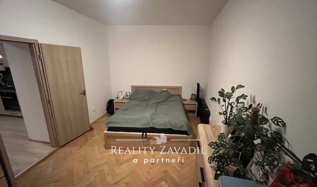 Prodej nájemního domu, činžáku 450 m², Pardubice – náhled fotky 3