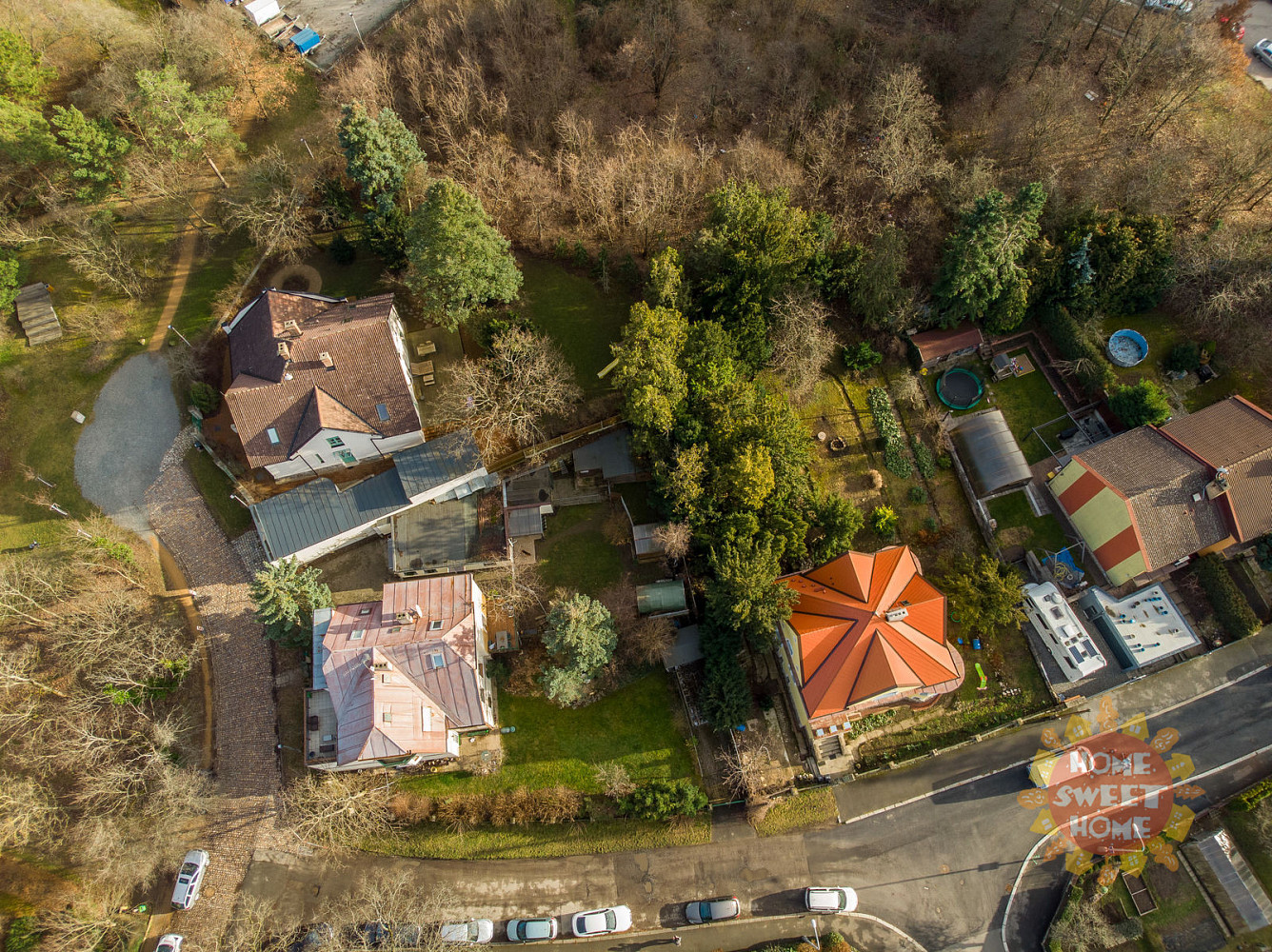 Prodej stavebního pozemku 389 m² – fotografie 2