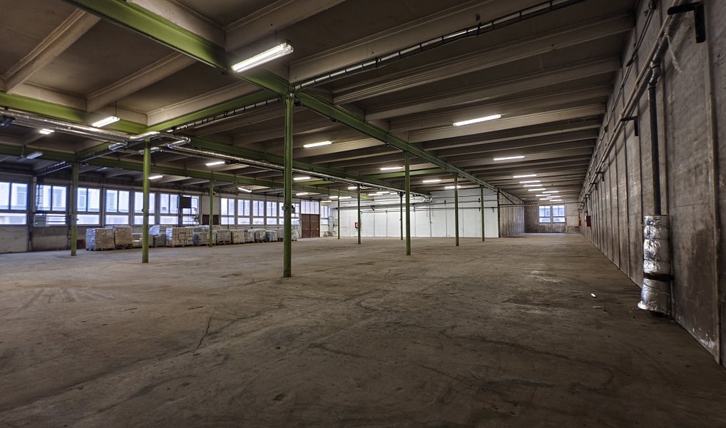 Pronájem skladovacích prostor 1 000 m², Hrádek nad Nisou – náhled fotky 3