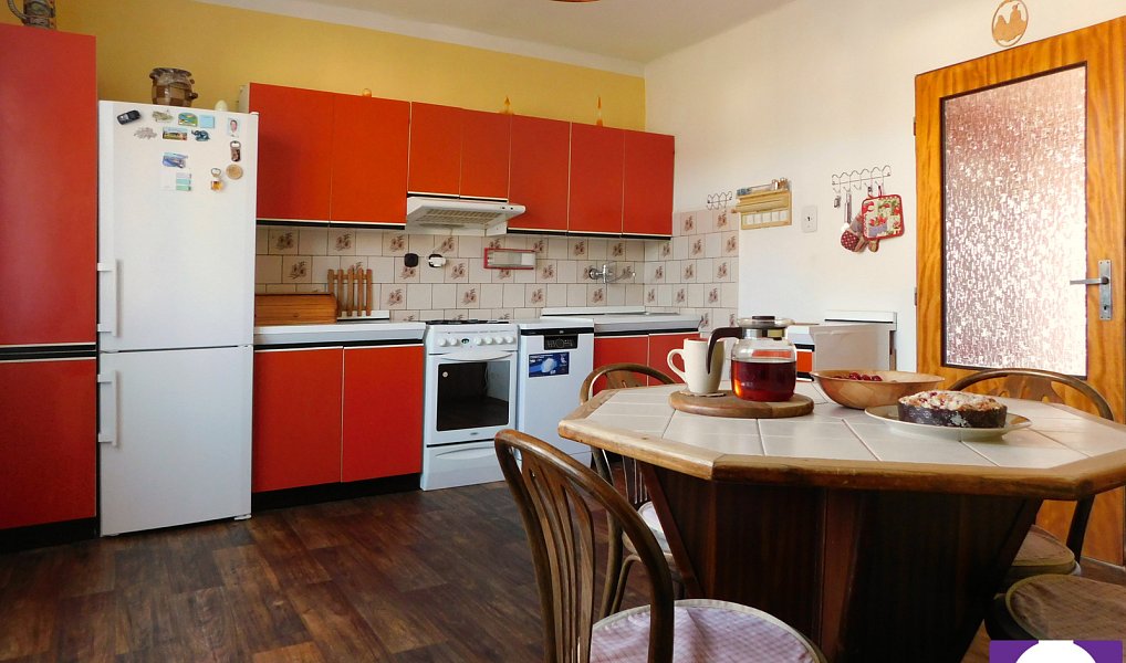 Prodej domu 200 m² s pozemkem 802 m², Klatovy – náhled fotky 5