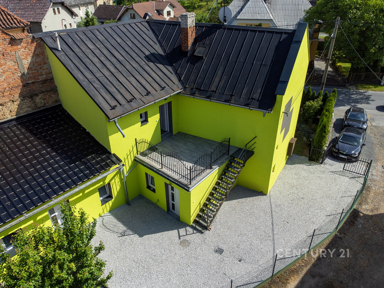 Prodej nájemního domu, činžáku 165 m²