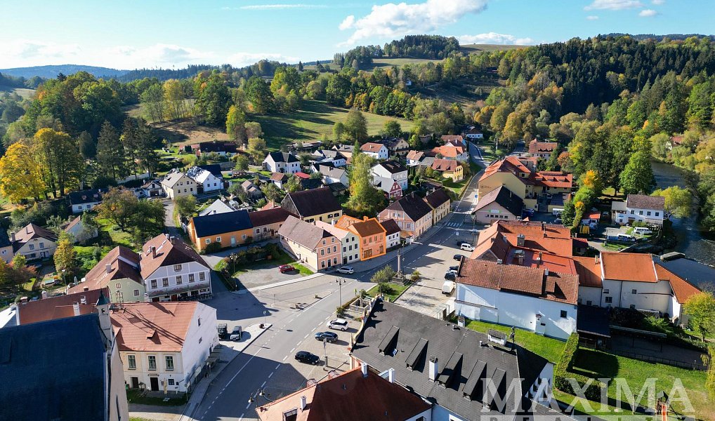 Prodej ubytovacího objektu 143 m², Rožmberk nad Vltavou – náhled fotky 2