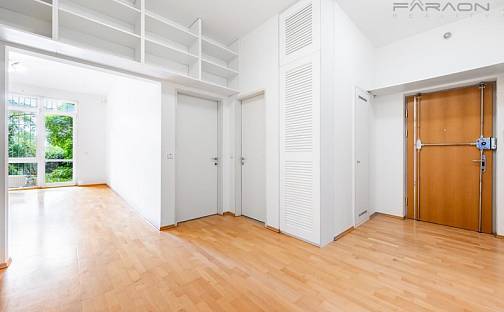 Pronájem bytu 2+kk 112 m², U Zvonařky, Praha 2 - Vinohrady