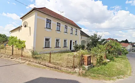 Prodej domu 130 m² s pozemkem 651 m², Znojmo - Mramotice