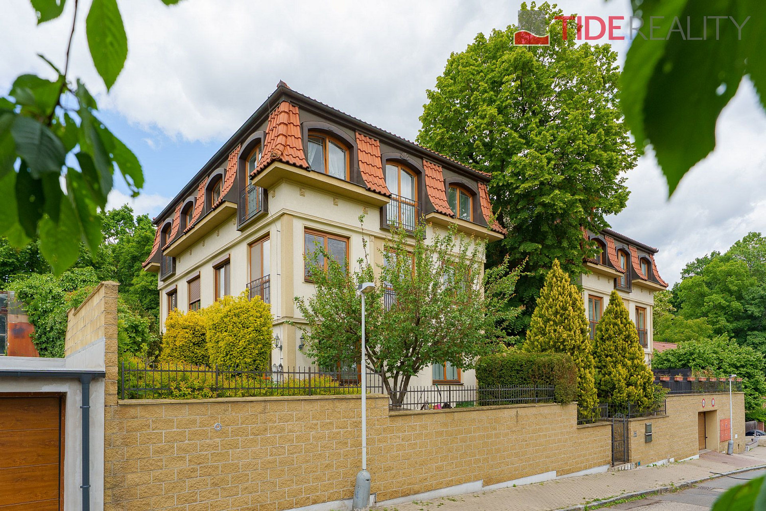 Prodej bytu 4+kk 162 m² – fotografie 2