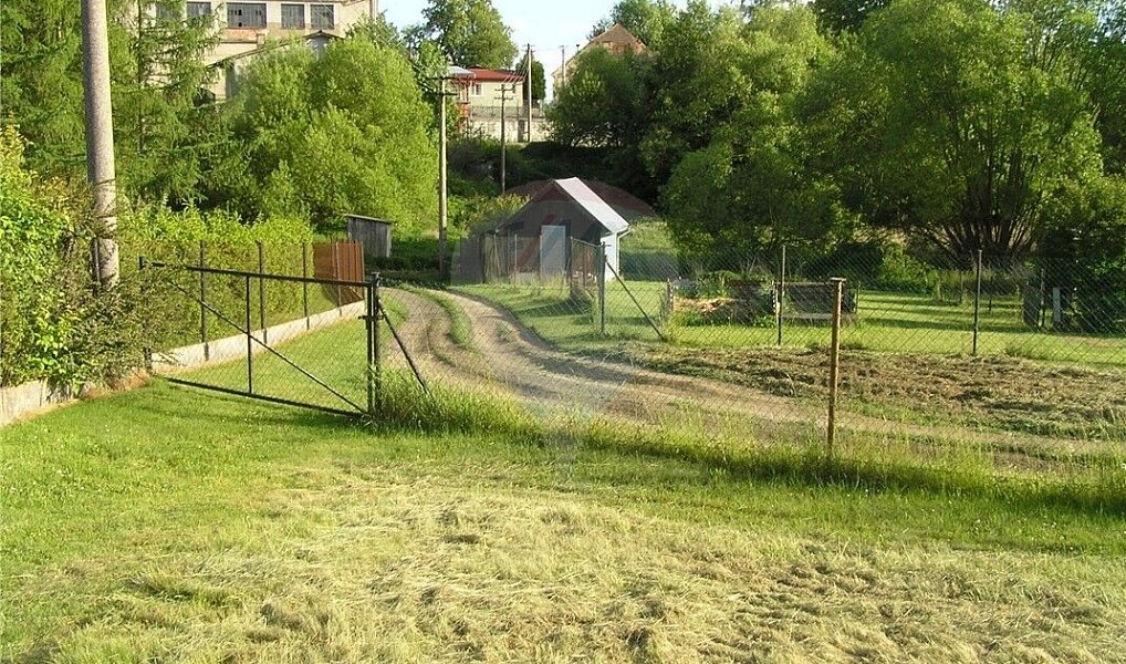 Prodej stavebního pozemku 1 492 m², Lnáře – náhled fotky 8
