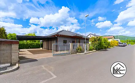 Pronájem domu 104 m² s pozemkem 654 m², Úzká, Teplice - Sobědruhy
