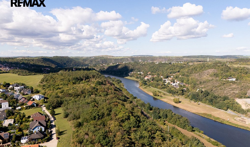 Prodej domu 520 m² s pozemkem 764 m², Roztoky – náhled fotky 46