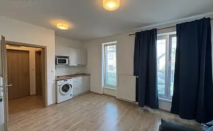 Pronájem bytu 1+kk 23 m²