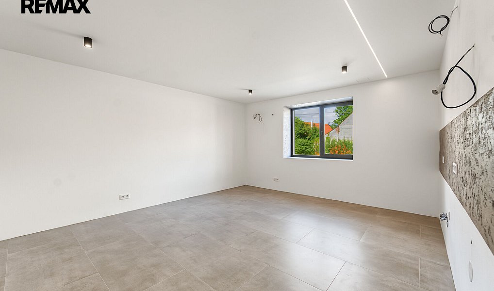 Prodej domu 97 m² s pozemkem 195 m², Oleška – náhled fotky 3