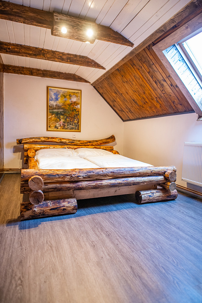 Prodej domu 338 m² s pozemkem 2 404 m² — photo 5
